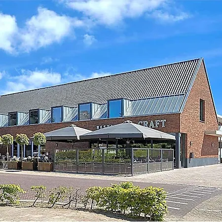 Hotel 46